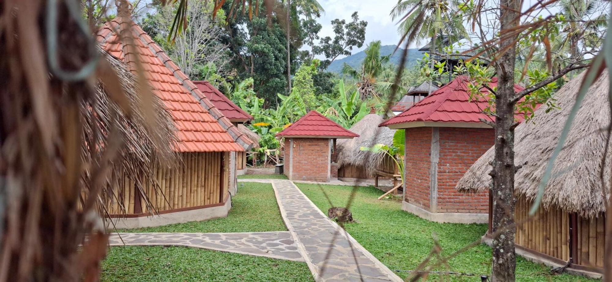 Uma Nirmala Aling-Aling Hotel Singaraja Екстериор снимка